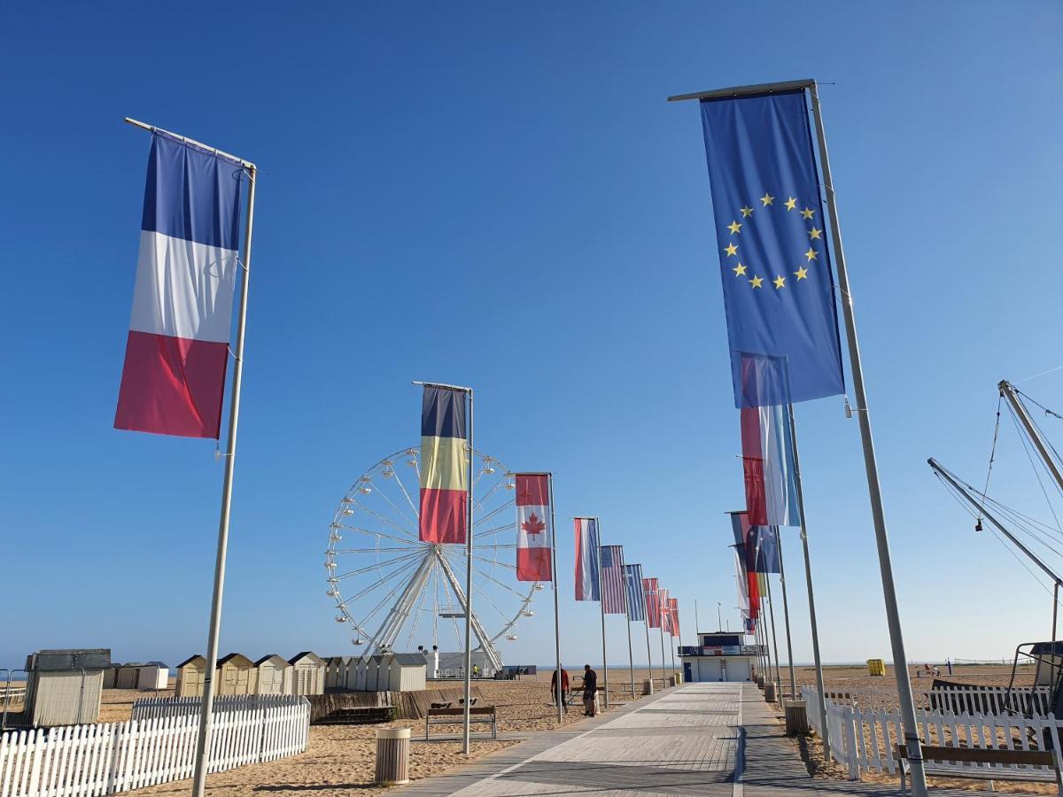 Résidence LE SEMAPHORE Ouistreham Extérieur photo