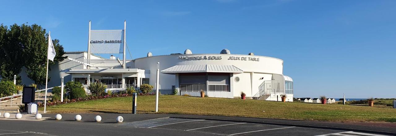 Résidence LE SEMAPHORE Ouistreham Extérieur photo